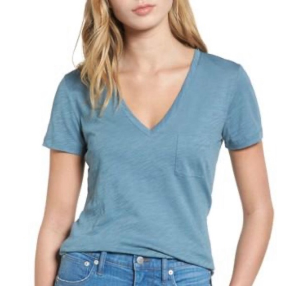 Light Blue Madewell Tee Size Small🌟✨